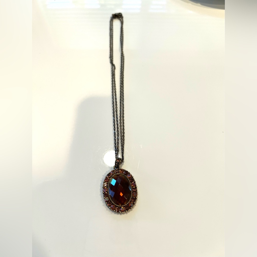 Vintage-Style Red Crystal Oval Pendant Necklace - Women Jewelry